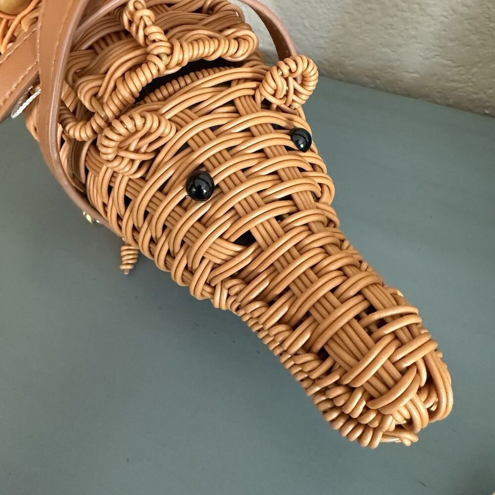 Tommy Bahama Viral Woven Crocodile Alligator Clutch Novelty Bag NWT - Picture 4 of 9